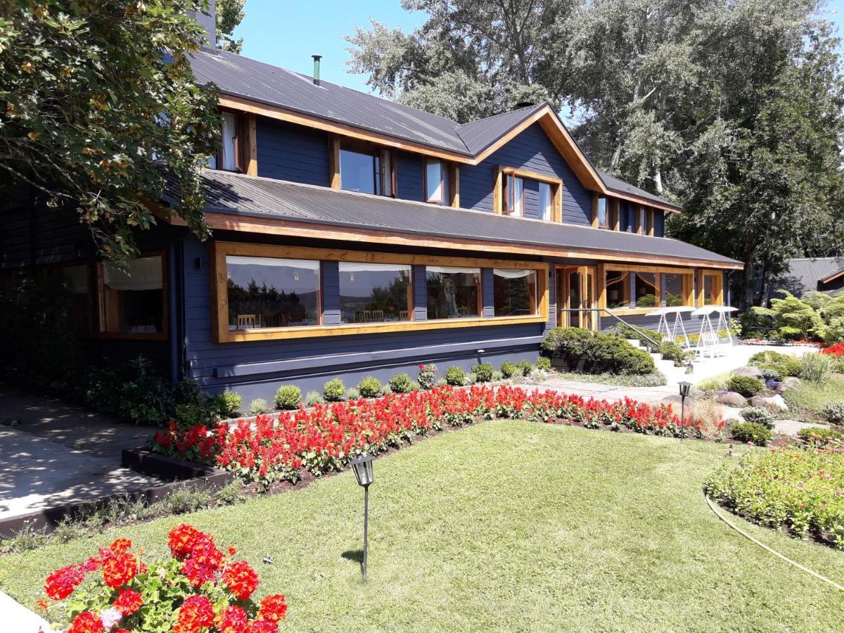 Hotel Y Cabanas El Parque Villarrica Exterior photo
